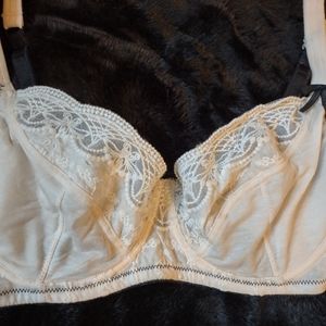 Pfiff- Unlined Underwire Bra in Peach Bellini, 32D NWT